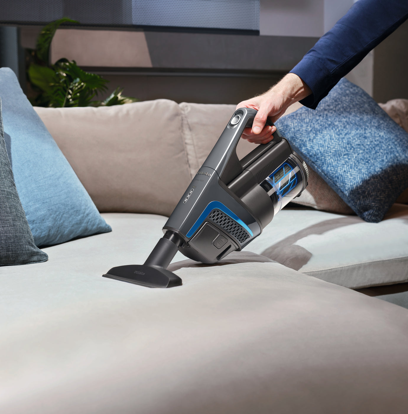 Triflex HX1 Graphite Facelift Cordless Upright Vacuum
